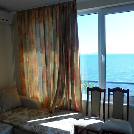 Blue Bay Palace Apart Complex Pomorie Exterior foto