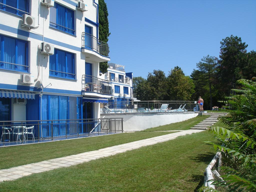 Blue Bay Palace Apart Complex Pomorie Exterior foto