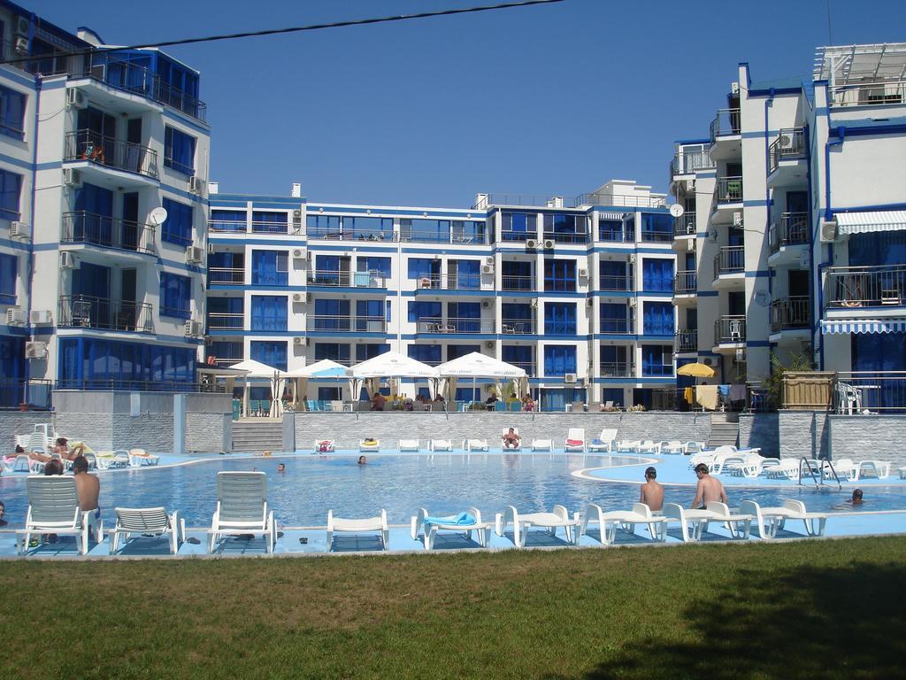 Blue Bay Palace Apart Complex Pomorie Exterior foto