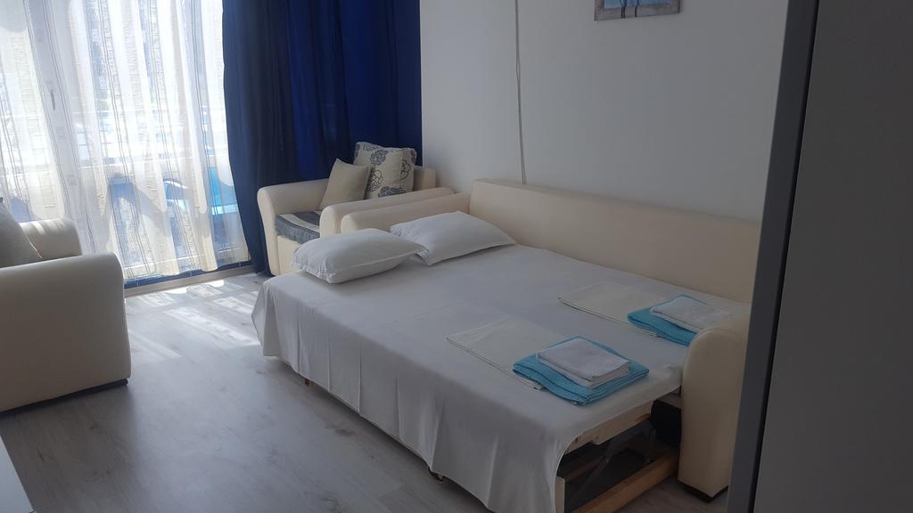 Blue Bay Palace Apart Complex Pomorie Exterior foto