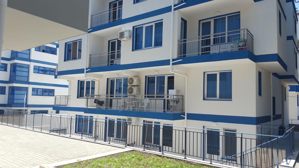 Blue Bay Palace Apart Complex Pomorie Exterior foto