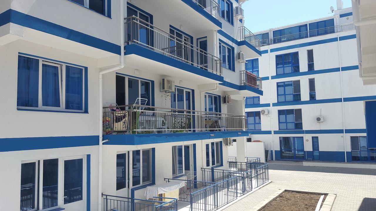 Blue Bay Palace Apart Complex Pomorie Exterior foto